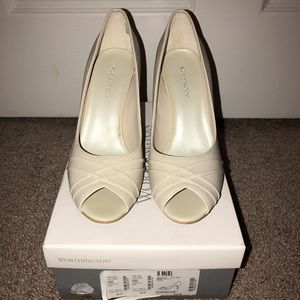 Worthington “Holly” peep-toe leather heels